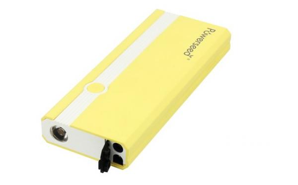 Externí nabíjecí baterie s kapacitou 8000mAh s funkcí nastartování vozidla a svítilnou pro snazší obsluhu i za šera či tmy. 