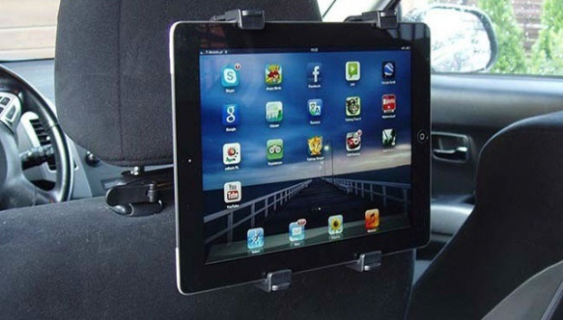 Univerzální stojan na tablety 7"-10" palců na opěrku hlavy do auta.